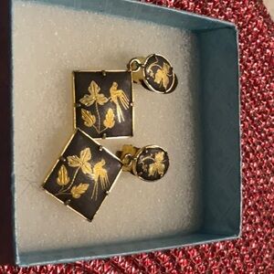 These beautiful one of a kind Japanese looking clip on earrings